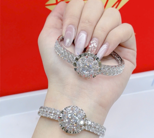 Vàng 610 Mẫu Trắng 6