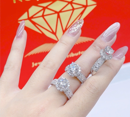 Nhẫn 610 Mẫu Trắng 14