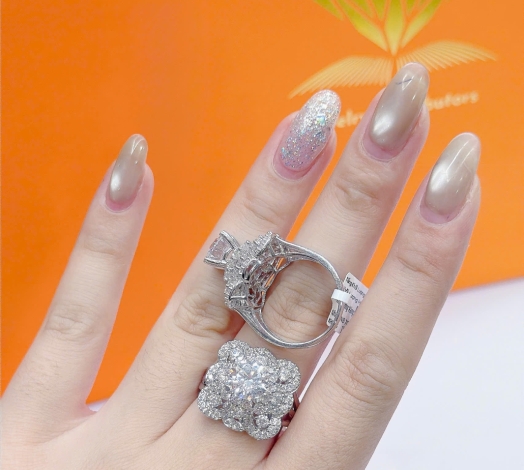 Nhẫn 610 Mẫu Trắng 73