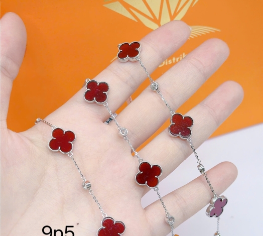 Lắc 610 Mẫu Trắng 6